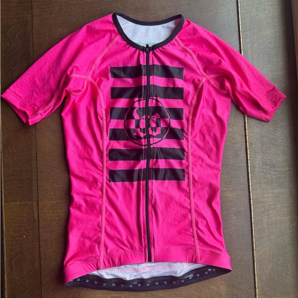 Wattie Ink pink cycling/triathlon top XS